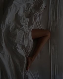 Helena Coelho feet photo 14