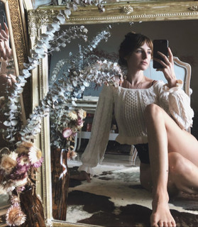 Helena Coelho feet photo 10