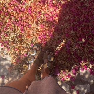 Helena Coelho feet photo 8