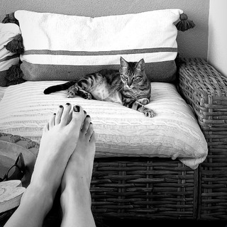 Helena Coelho feet photo 17