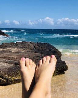 Helena Mattsson feet photo thumbnail