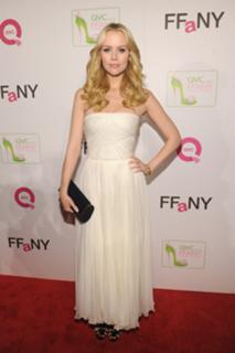 Helena Mattsson feet photo thumbnail