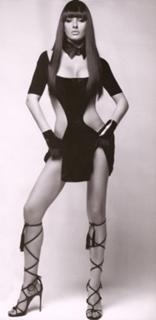 Helena Paparizou feet photo thumbnail