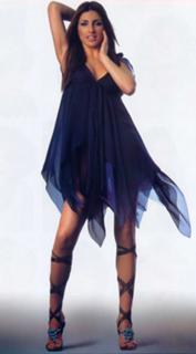 Helena Paparizou feet photo thumbnail