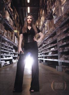 Helena Paparizou feet photo thumbnail