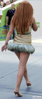 Helena Paparizou feet photo thumbnail