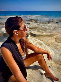 Helena Paparizou feet photo thumbnail