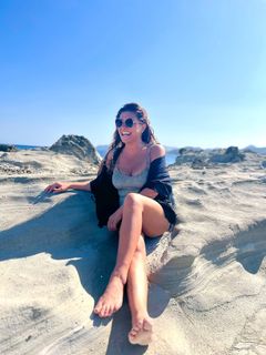 Helena Paparizou feet photo thumbnail