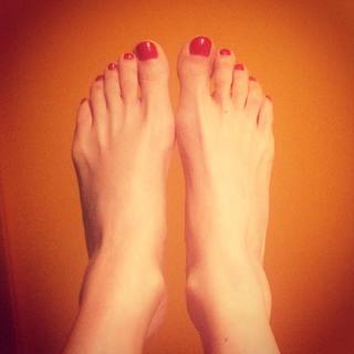 Helena Ranaldi feet photo 14