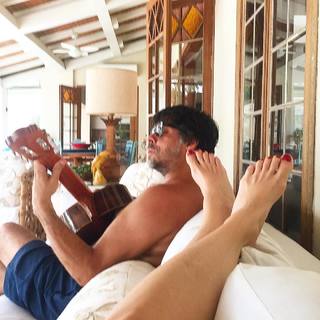 Helena Ranaldi feet photo 11