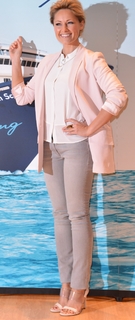 Helene Fischer feet photo thumbnail