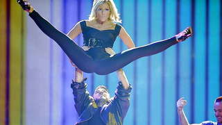 Helene Fischer feet photo thumbnail