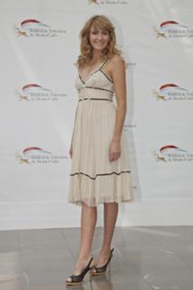 Helene Joy feet photo 8