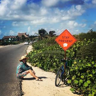 Helene Joy feet photo 6