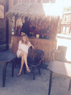 Helene Joy feet photo 11