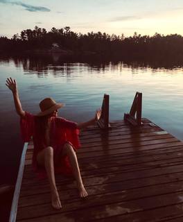 Helene Joy feet photo 7