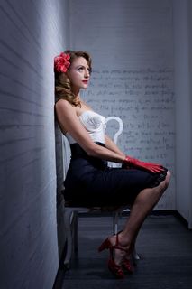 Helene Joy feet photo 1