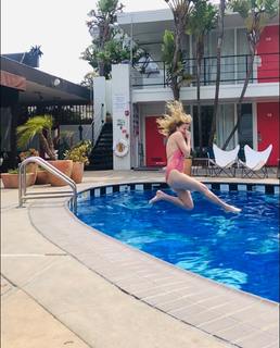 Helene Joy feet photo 12