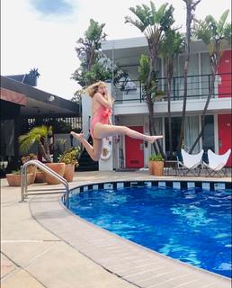 Helene Joy feet photo 10