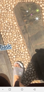 Helly Daruwala feet photo 2