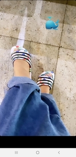 Helly Daruwala feet photo 11
