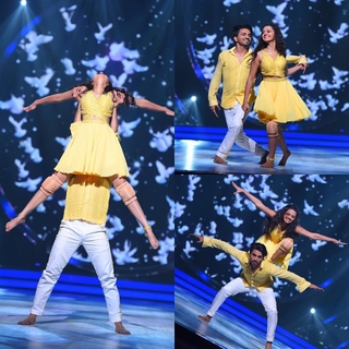 Helly Shah feet photo 5
