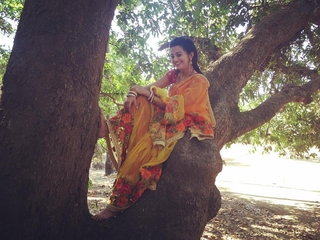 Helly Shah feet photo 1