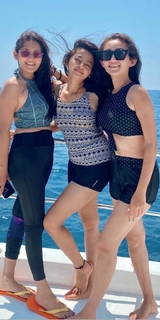 Helly Shah feet photo 18