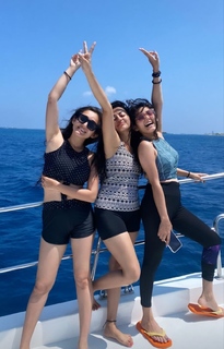 Helly Shah feet photo 16