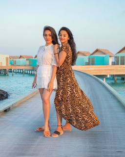 Helly Shah feet photo 13