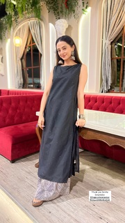 Helly Shah feet photo 12