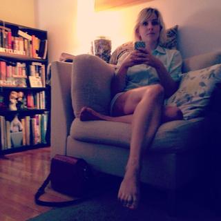Heléne Yorke feet photo 1