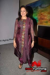 Hema Malini feet photo 6