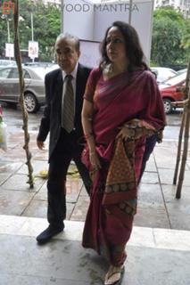 Hema Malini feet photo 1