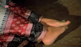 Hema Malini feet photo 11