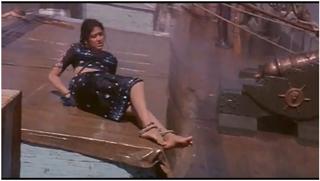 Hema Malini feet photo 4