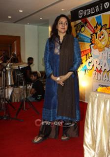 Hema Malini feet photo 16