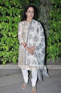Hema Malini feet photo 5