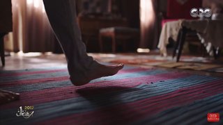 Hend Sabry feet photo thumbnail