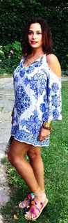 Hend Sabry feet photo thumbnail