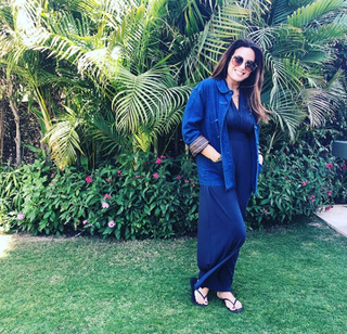 Hend Sabry feet photo thumbnail