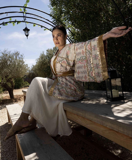 Hend Sabry feet photo thumbnail