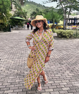 Hend Sabry feet photo thumbnail