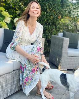 Hendrike Brenninkmeyer feet photo thumbnail