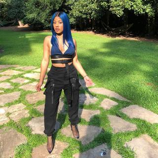 Hennessy Carolina feet photo 5