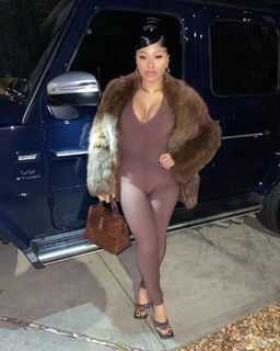 Hennessy Carolina feet photo 18