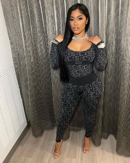 Hennessy Carolina feet photo 17