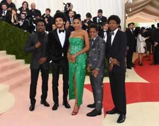 Herizen F. Guardiola feet photo 2