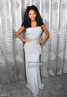 Herizen F. Guardiola feet photo 13