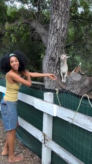 Herizen F. Guardiola feet photo 3